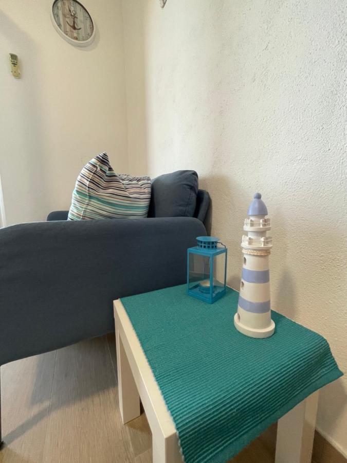 Apartman Emilija Vinisce ภายนอก รูปภาพ